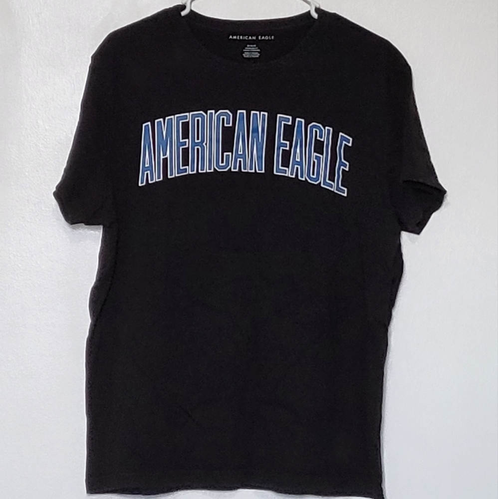 American Eagle casual black graphic tee  M